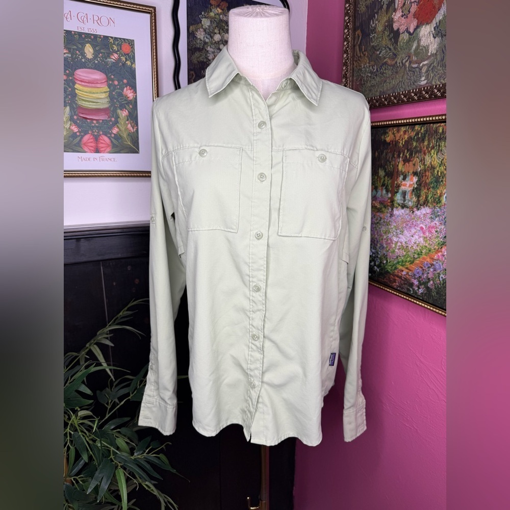 Patagonia Women’s Button-Up Utility Roll Up Long Sleeve Shirt Mint Sz M